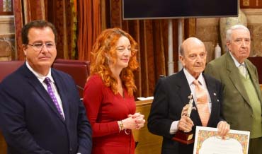 Homenaje de la Soc. Filat. Sevillana